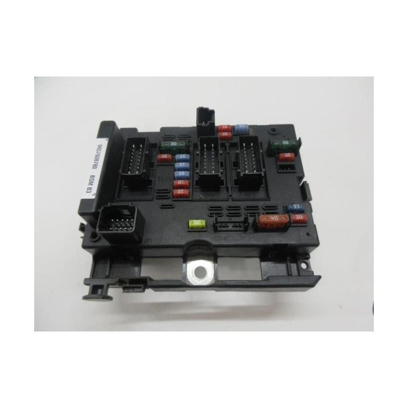 Boitier Servitude Moteur (bsm) Peugeot 206 Phase 2 (1)