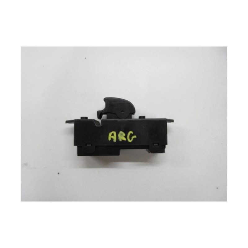 Interrupteur De Leve Vitre Arriere Gauche Peugeot 4007 (1)