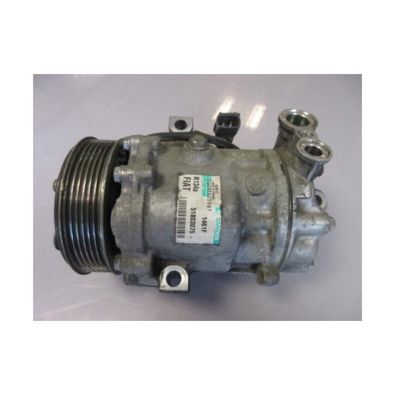 Compresseur Clim Fiat Grande Punto (1)