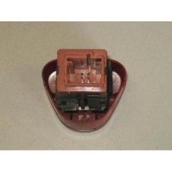 Bouton De Warning Citroen C2 Phase 1 (2)