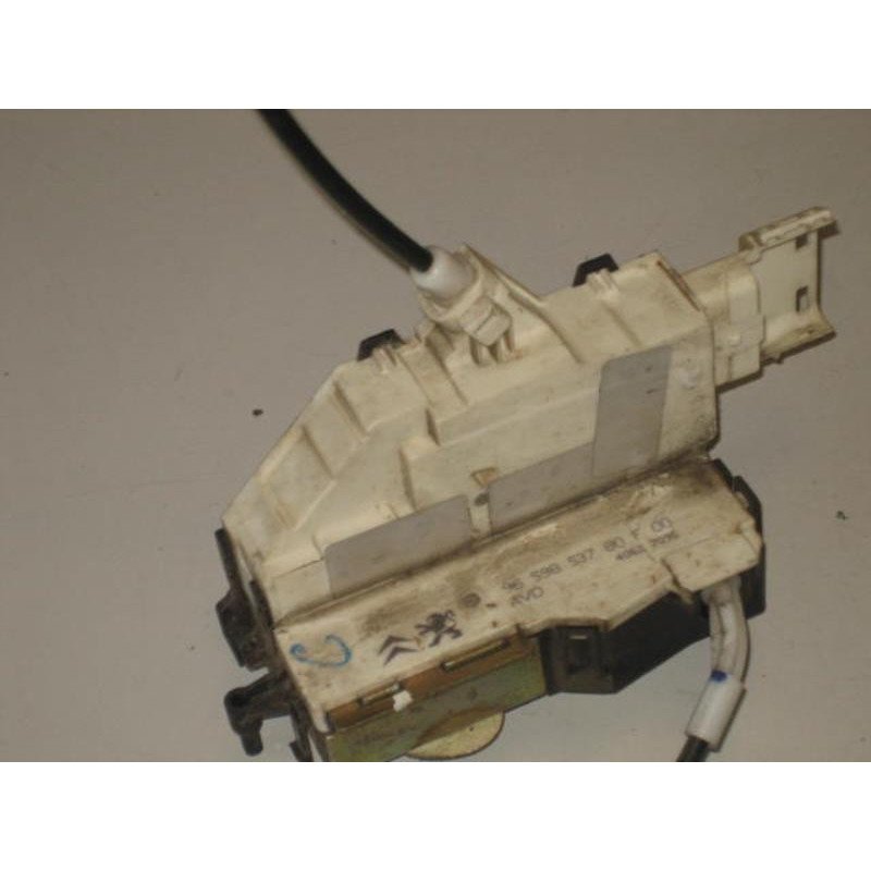 Serrure Avant Droit Peugeot 407 Phase 1 (1)