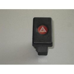 Bouton De Warning Dacia Logan Mcv 1 Phase 1 Break (1)