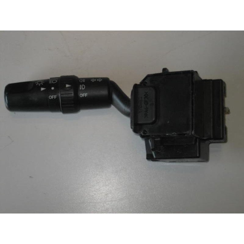 Commodo Phare Mazda 3 1 Phase 1 (1)