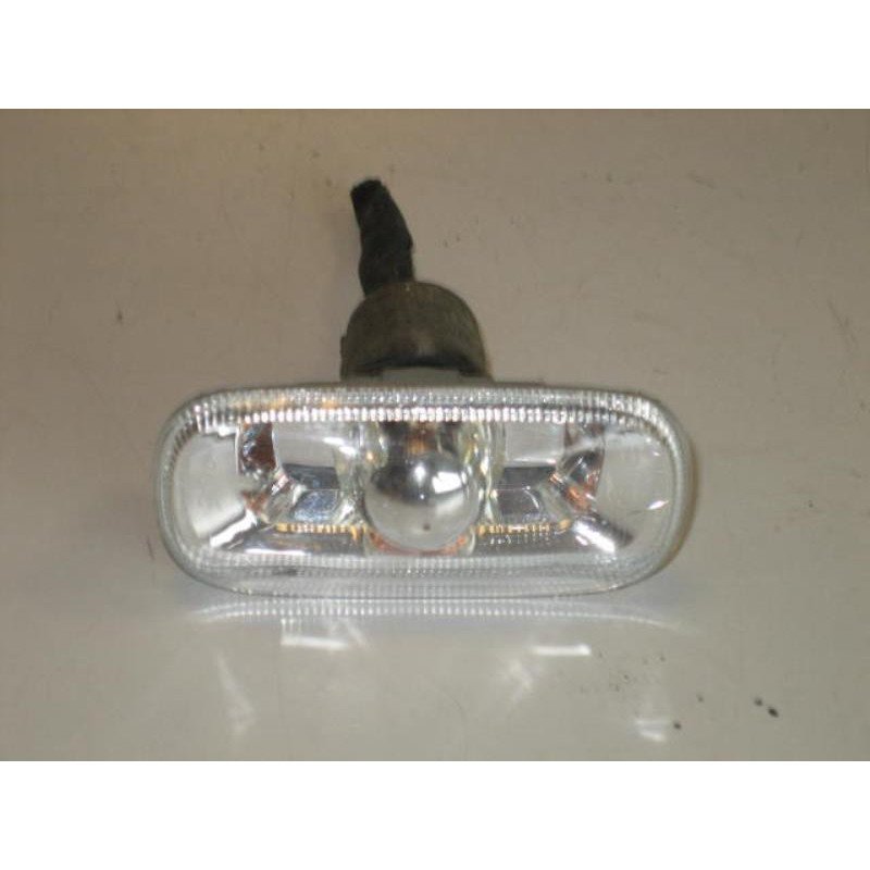 Repetiteur Clignotant Avant Gauche (feux) Audi A3 2 Phase 1 (1)