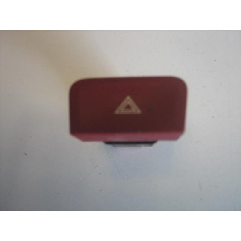 Bouton De Warning Citroen C4 Grand Picasso 1 (1)