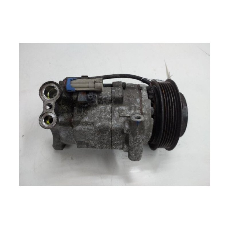 Compresseur Clim Chevrolet Orlando (1)