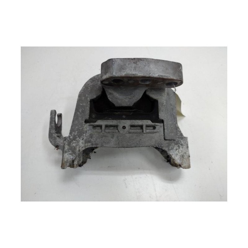 Support Moteur Droit Chevrolet Orlando (1)