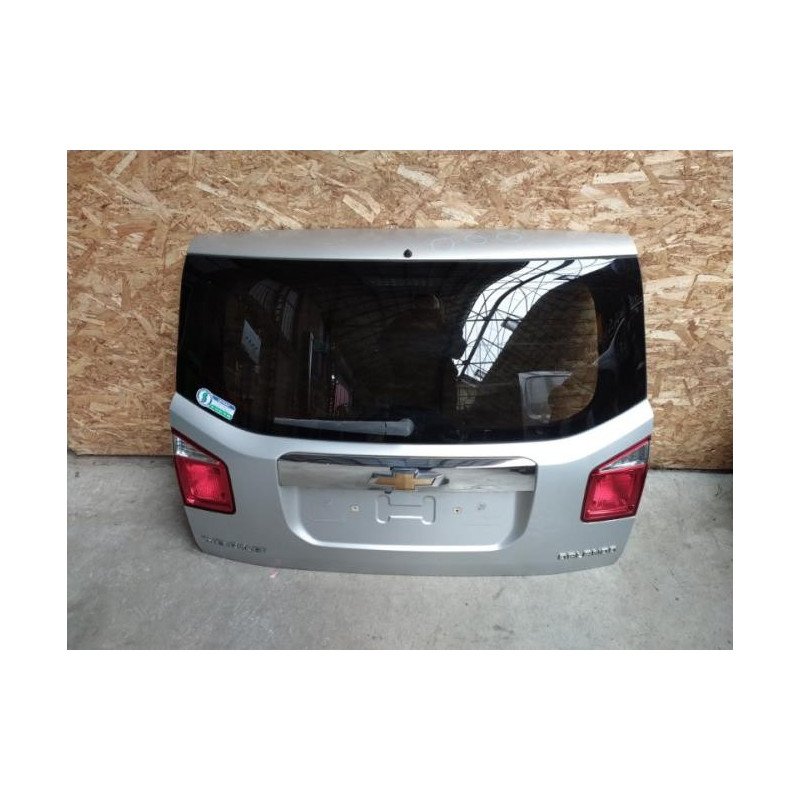 Malle/hayon Arriere Chevrolet Orlando (1)