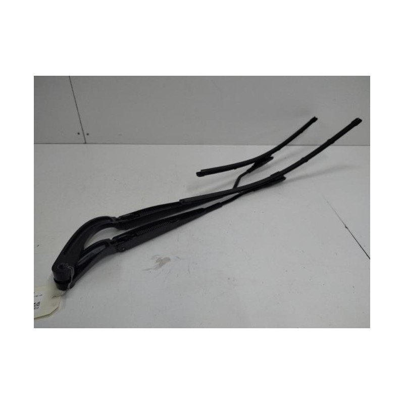 Bras Essuie Glace Avant Ford Mustang 7 Coupe (1)