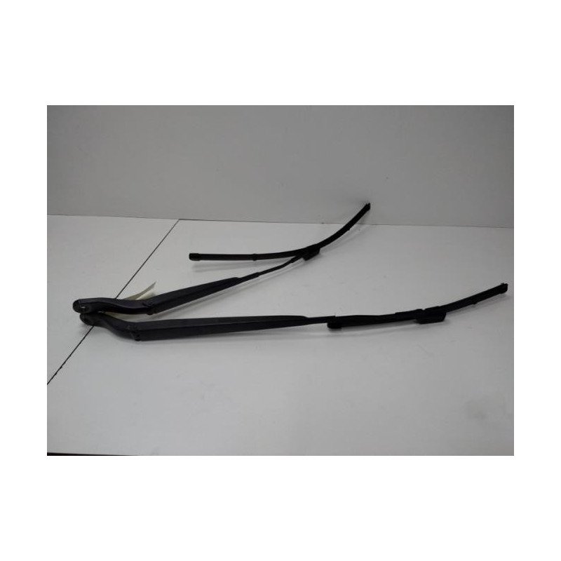 Bras Essuie Glace Avant Peugeot 208 2 (1)