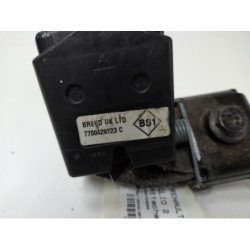 Attache Ceinture Arriere Gauche Renault Clio 2 Phase 1 (2)