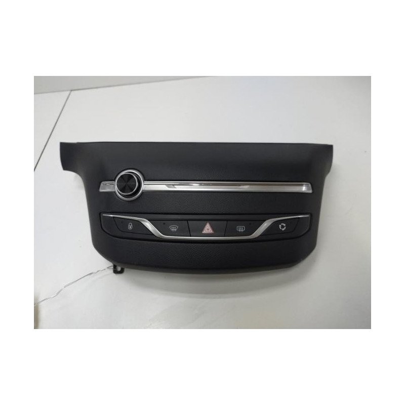 Bouton De Warning Peugeot 308 2 Phase 2 (1)