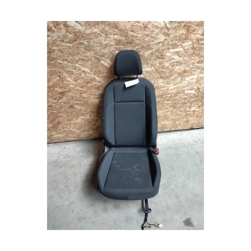 Siege Avant Droit Volkswagen Polo 6 Phase 1 (1)