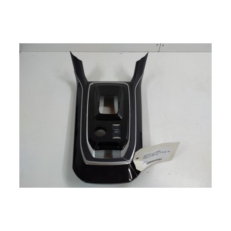 Console Central (interieur Plastique) Peugeot 308 2 Phase 2 (1)