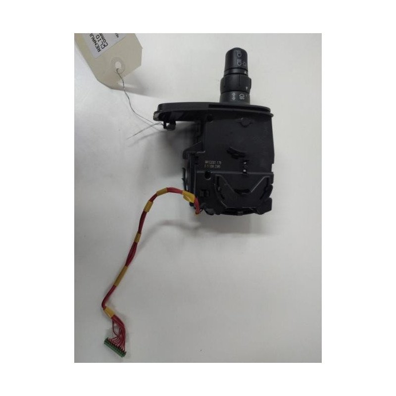 Commodo Phare Renault Clio 3 Phase 1 Break (1)