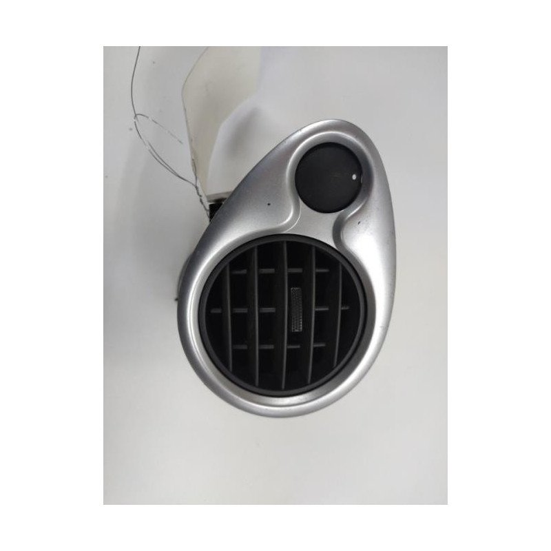 Aerateur Tableau De Bord Avant Gauche Renault Clio 3 Phase 1 Break (1)