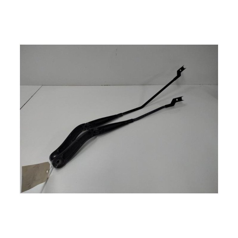 Bras Essuie Glace Avant Renault Trafic 3 Court Phase 1 (1)