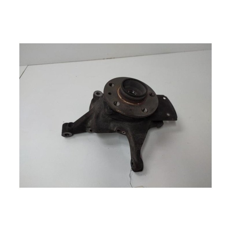 Pivot De Moyeu Avant Droit Renault Trafic 3 Court Phase 1 (1)