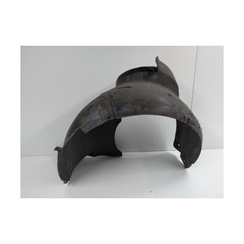 Pare Boue Avant Gauche Volkswagen Polo 4 Phase 2 (1)