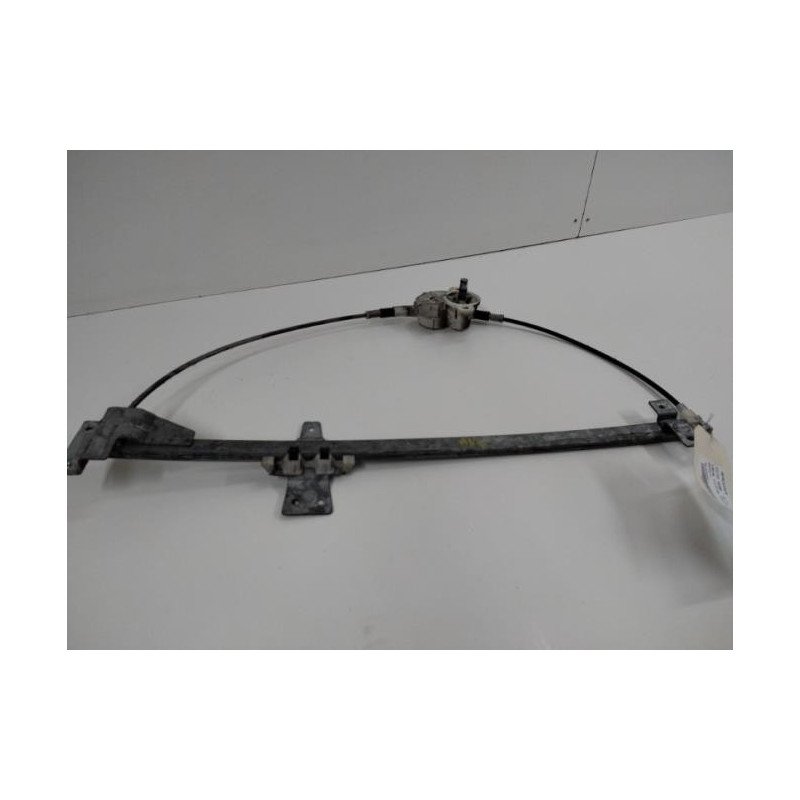 Leve Vitre Mecanique Avant Droit Mercedes Vito 638 (1)