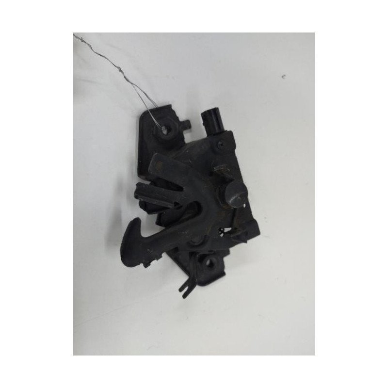 Serrure De Capot Renault Clio 5 (1)