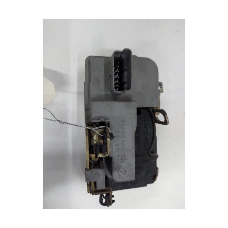 Serrure Avant Gauche Peugeot 206 Phase 1 Break (1)