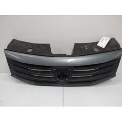 Calandre Dacia Sandero 1 (1)