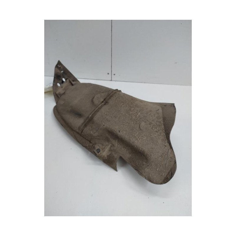 Pare Boue Arriere Droit Renault Clio 2 Phase 2 (1)