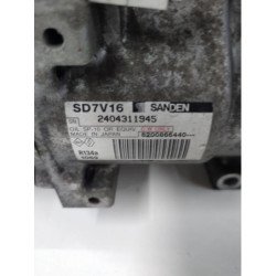 Compresseur Clim Dacia Sandero 1 (4)