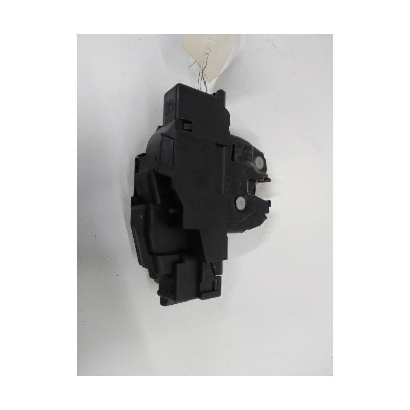 Serrure De Coffre Peugeot 308 2 Sw Phase 1 Break (1)