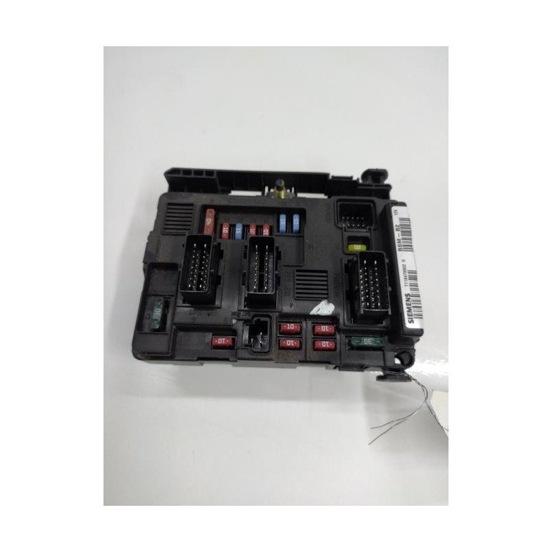 Boitier Servitude Moteur (bsm) Citroen Berlingo 1 Phase 2 (1)