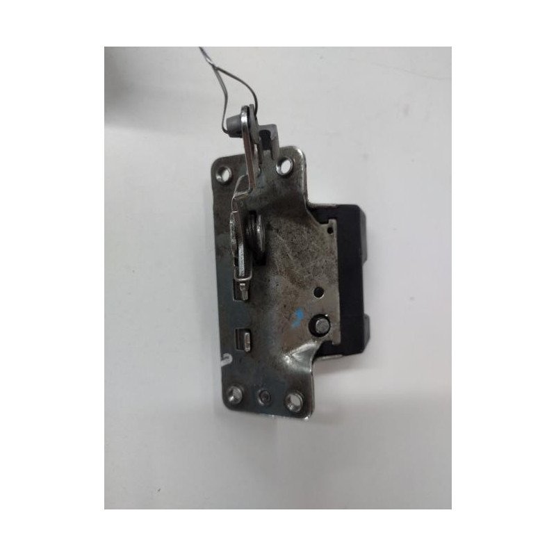 Serrure De Coffre Opel Meriva A Phase 2 (1)