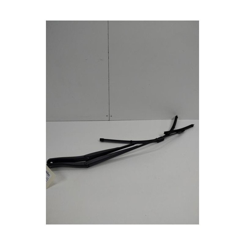 Bras Essuie Glace Avant Renault Clio 5 (1)