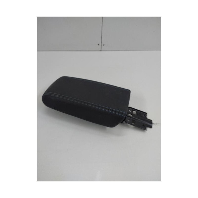 Accoudoir Renault Clio 5 (1)