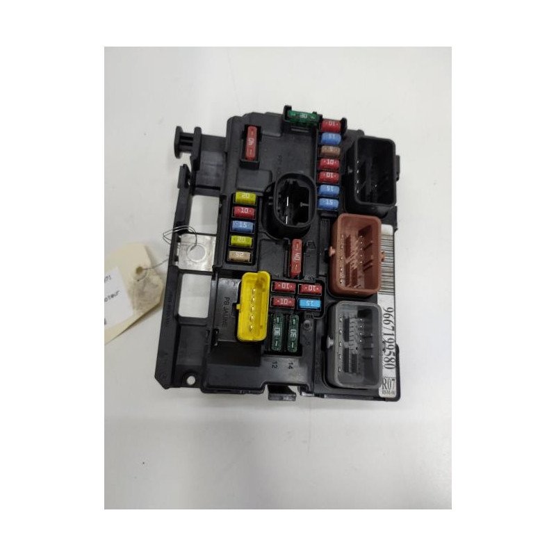 Boitier Servitude Moteur (bsm) Peugeot 207 Phase 2 (1)