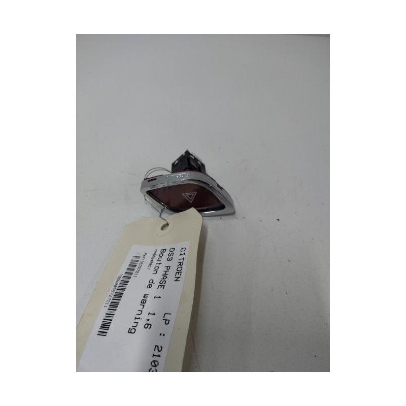 Bouton De Warning Citroen Ds3 Phase 1 (1)