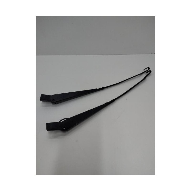 Bras Essuie Glace Avant Ford Fiesta 4 Phase 1 (1)