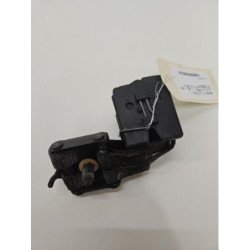 Attache Ceinture Arriere Gauche Renault Clio 2 Phase 1 (1)