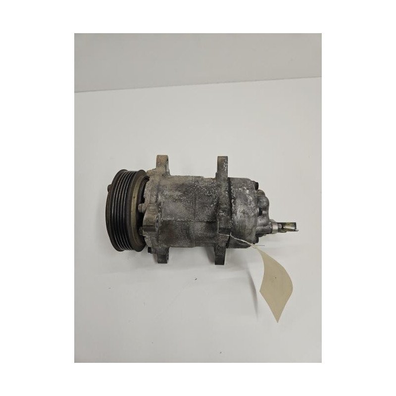 Compresseur Clim Peugeot 307 Phase 1 Break (1)
