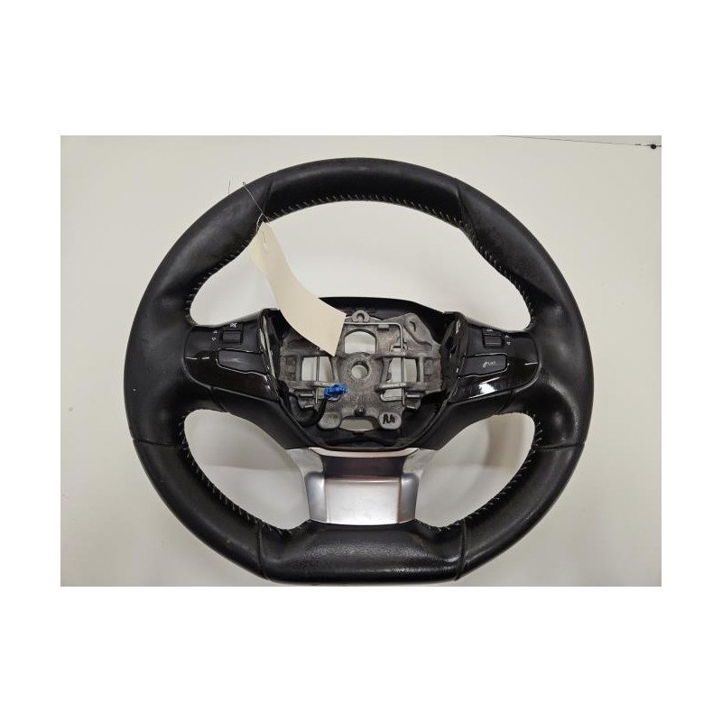 Volant Peugeot 308 2 Phase 1 (1)