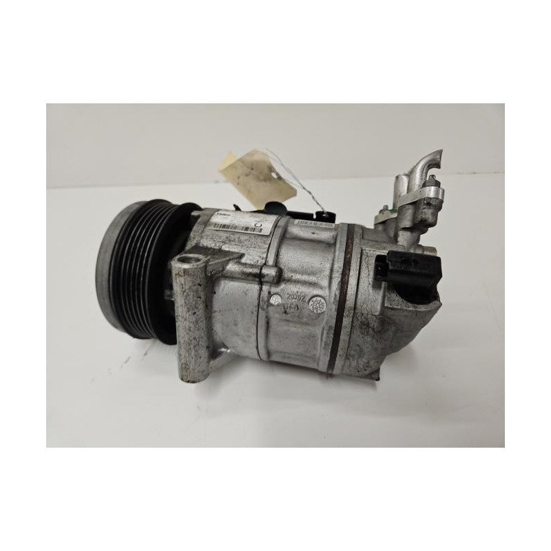 Compresseur Clim Peugeot 308 2 Phase 1 (1)