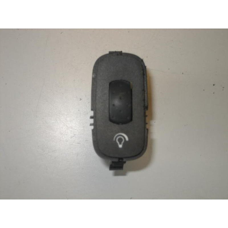 Bouton/interrupteur Renault Espace 4 Phase 1 (1)