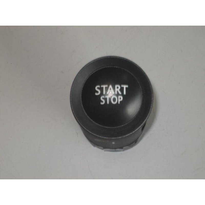 Bouton De Demarrage Renault Megane 2 Phase 1 (1)