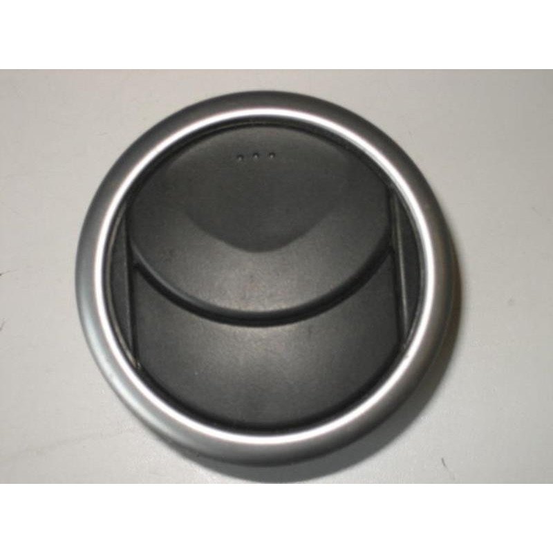 Aerateur Tableau De Bord Avant Gauche Mazda 3 1 Phase 1 (1)