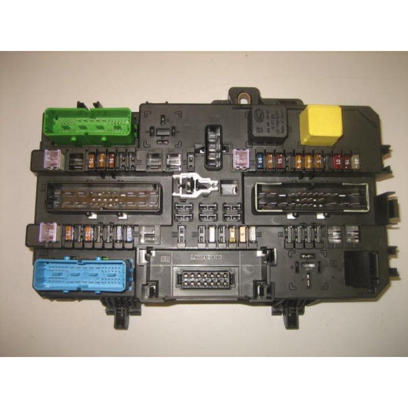 Porte Fusible Opel Astra H Phase 1 (1)