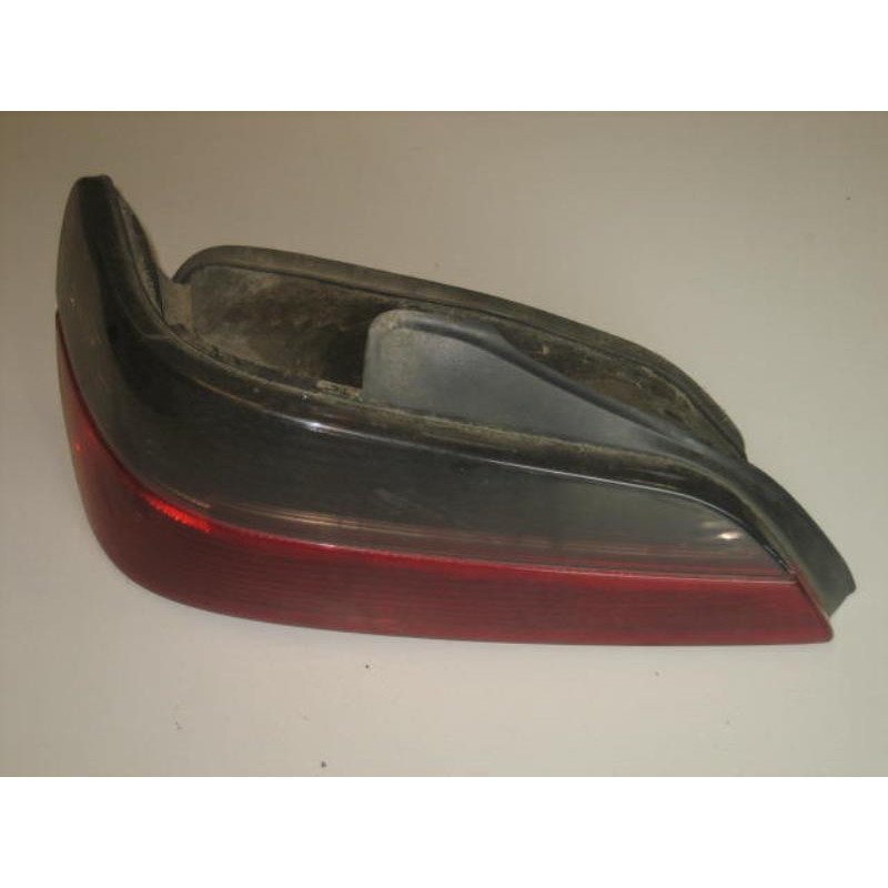 Feu Arriere Principal Gauche (feux) Peugeot 406 Phase 1 (1)