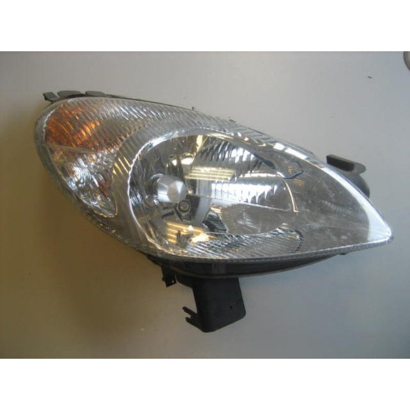 Optique Avant Principal Droit (feux)(phare) Citroen Xsara Picasso Phase 1 (1)