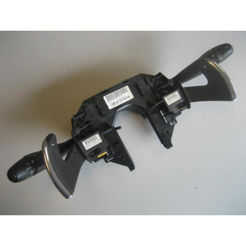 Com (bloc Contacteur Tournant+commodo Essuie Glace+commodo Phare) Citroen C4 Grand Picasso 1 (1)