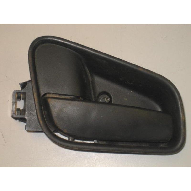 Poignee Interieur Avant Gauche Peugeot Bipper (1)