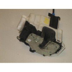 Serrure Avant Droit Peugeot Bipper (2)